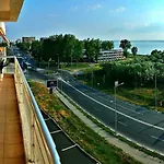 Διαμέρισμα Anabella Summerland Mamaia