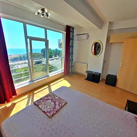 Anabella Summerland Apartmán Mamaia