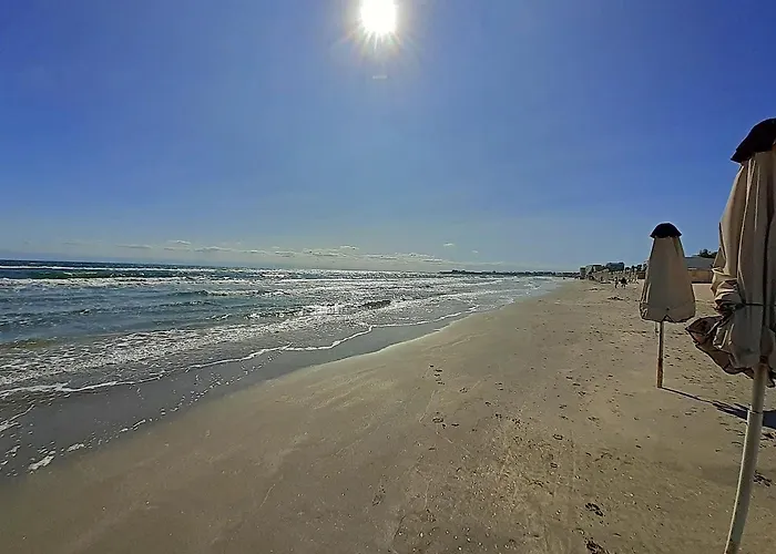 Anabella Summerland * Mamaia